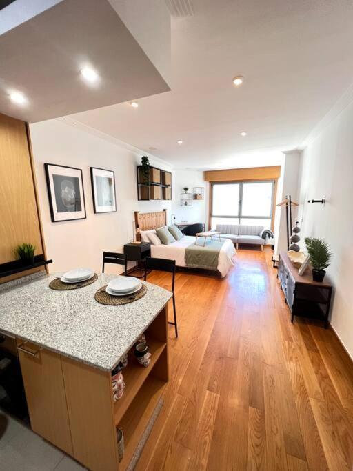 Central Suites Poli Sanz Vigo Extérieur photo
